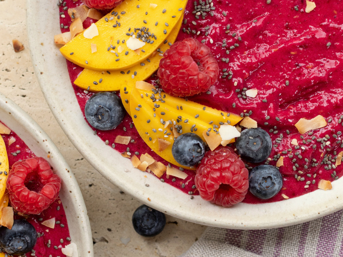 Very Berry Smoothie Bowl
